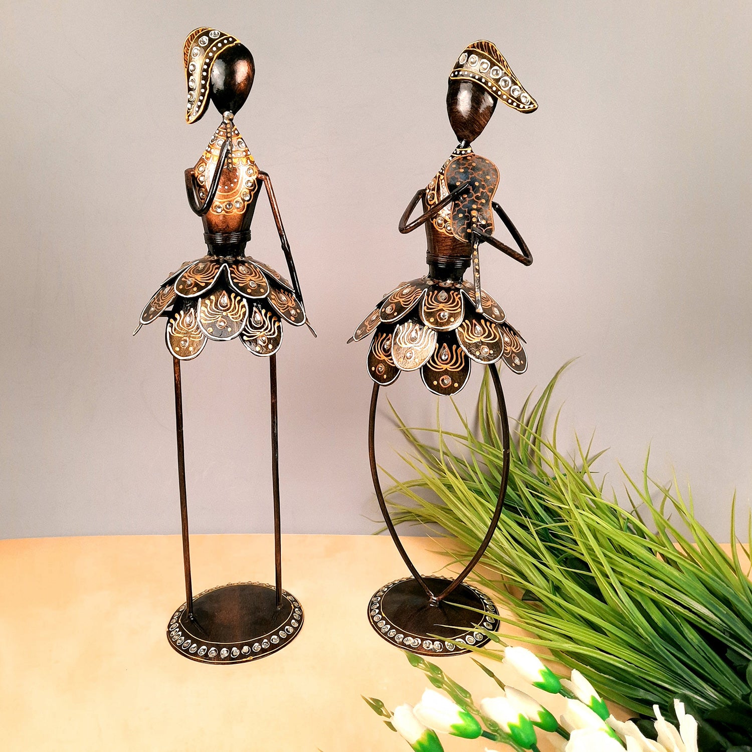 Showpiece Figurine - Muscian Singing & Playing Violin Design | Decorative Long Show pieces With Golden & Kundan Work | Artifacts for Home, Table, Living Room, TV Unit & Bedroom Decor & Gifts- 19 Inch (Set of 2) - Apkamart