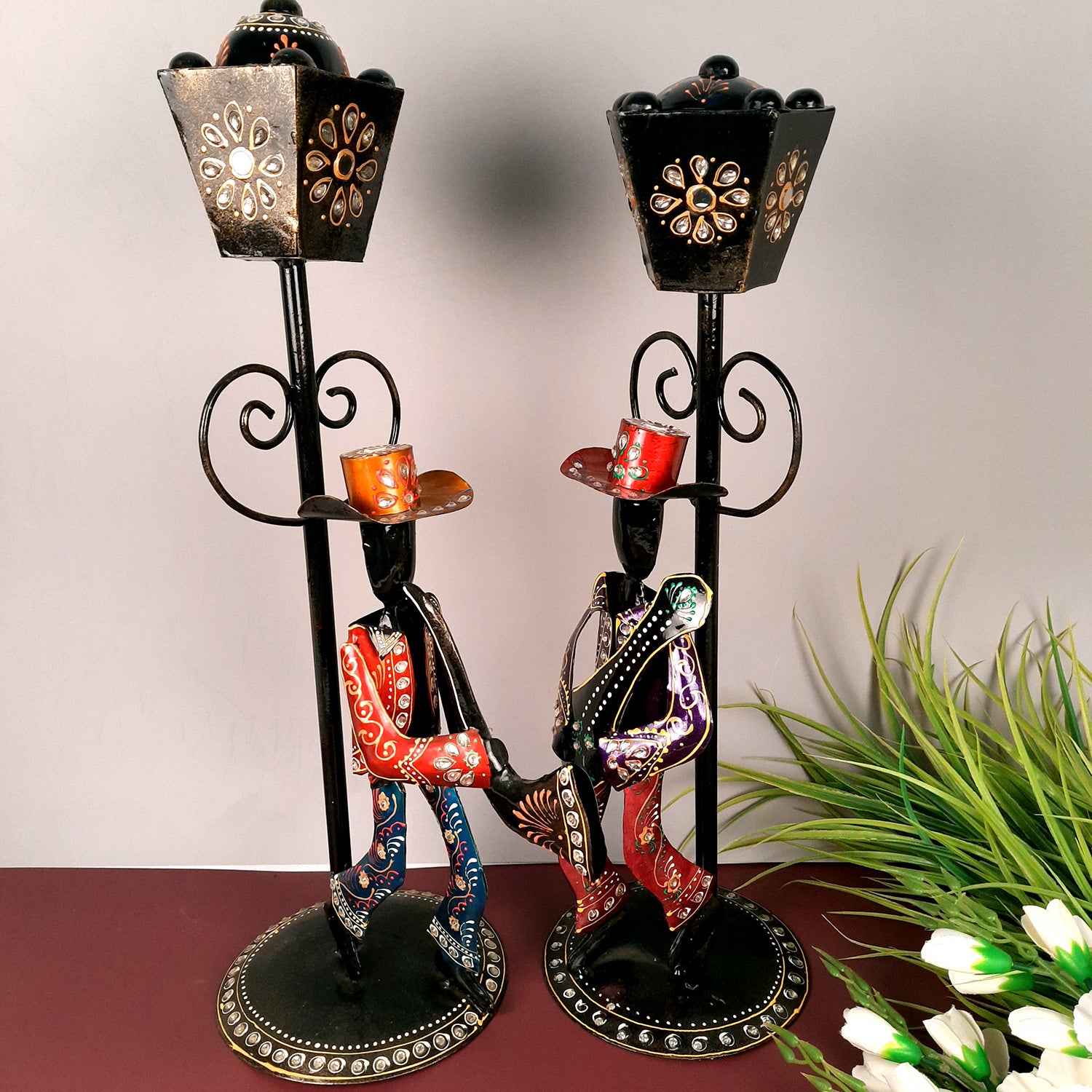 Showpiece Set - Musician Playing Musical Instrument Under Lamp Post | Handicraft Figurines With Kundan Work - For Table, Living Room, Bedroom & TV Unit | Big Show Piece For Office Desk & Gifts- 22 Inch (Set of 2) - apkamart