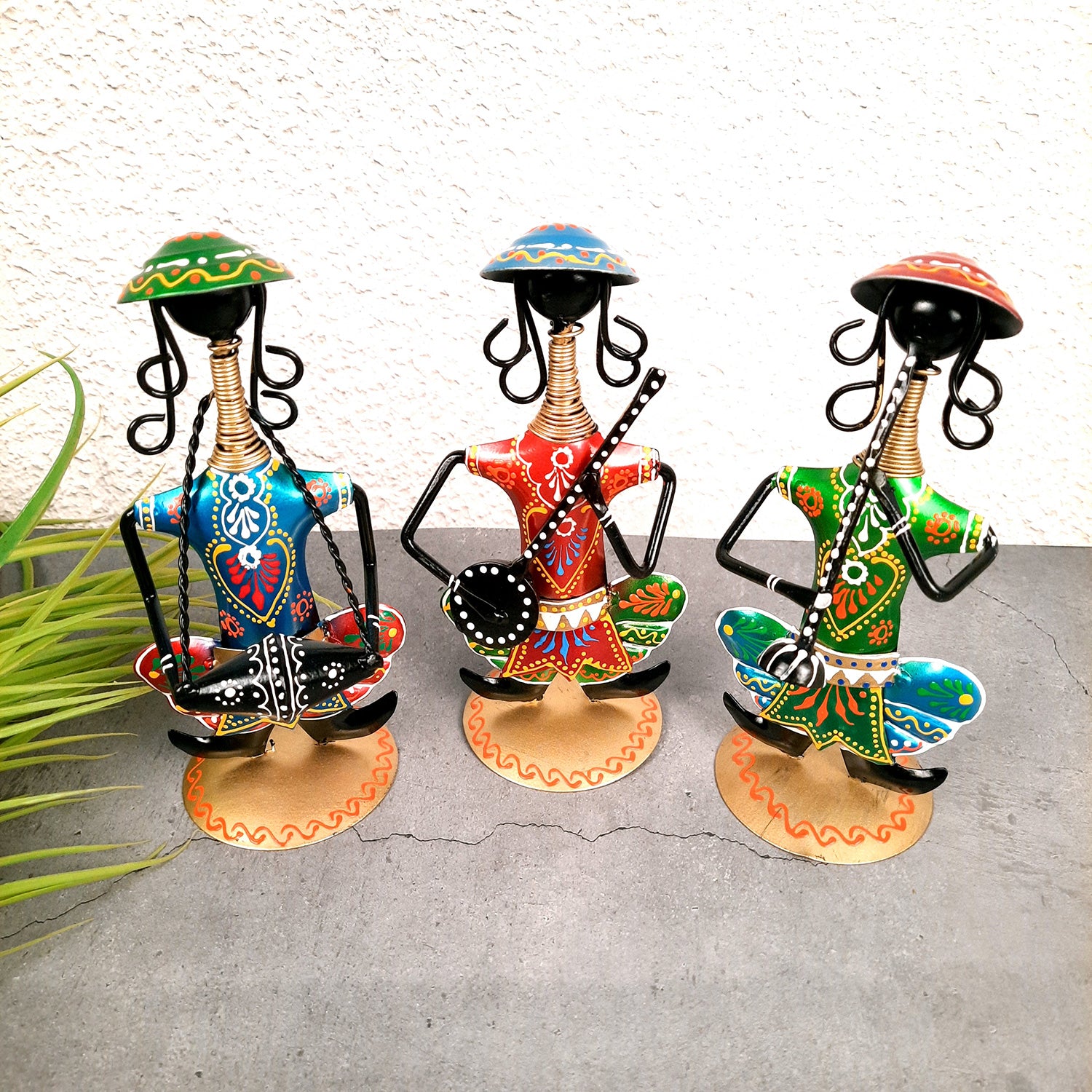 Decorative Musician-Human Figurines Table Decor - 9 Inch (Set of 3)-Apkamart #color_Black