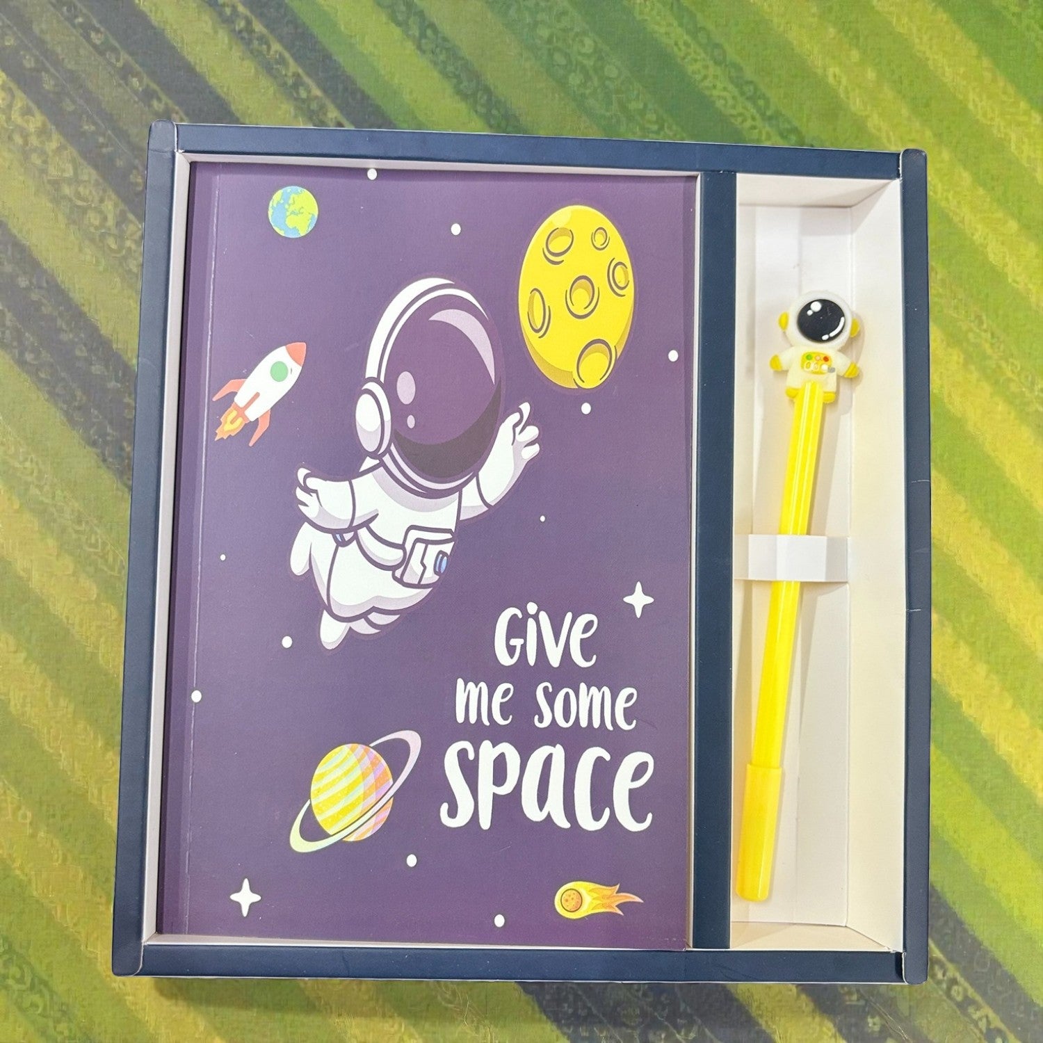 Astronaut Design Spiral Notebook with Pen Diary Notebook with Pen for Kids l School Stationery Notebook for Students Return Gift & Birthday Gift for Children - 8 Inch