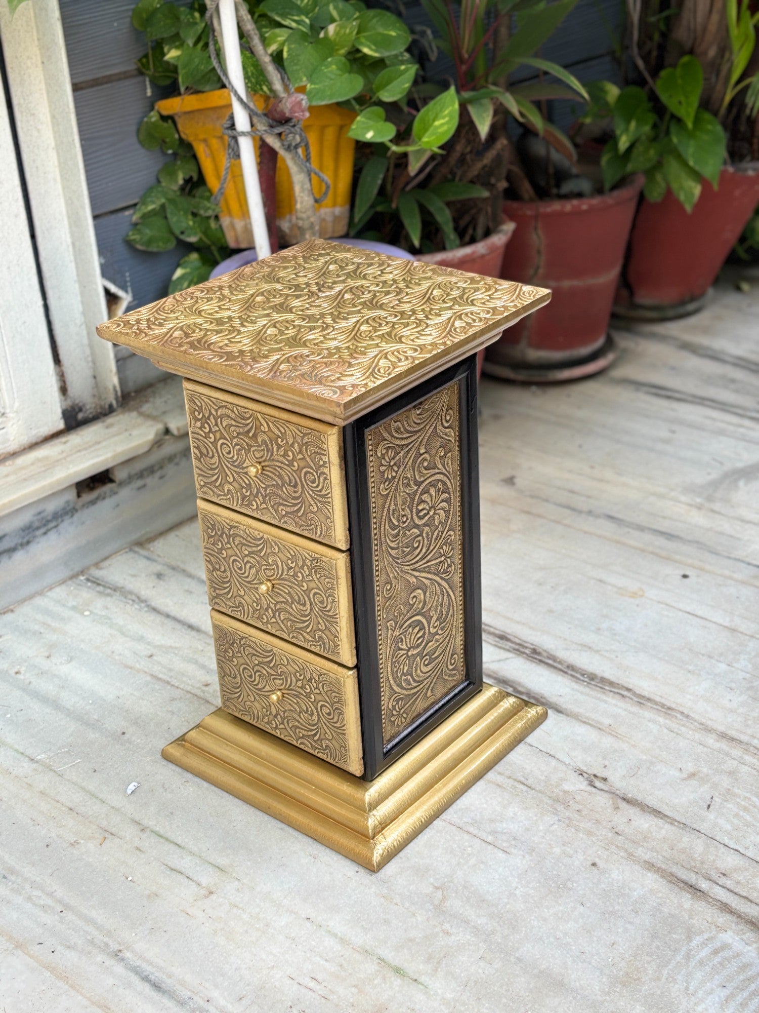 Pillar 3 Drawers Side Table | Traditional Wooden Design Table for Living Room, Bedroom & Office | Decorative Accent Furniture & Showpiece Stand - 18 Inch - Apkamat