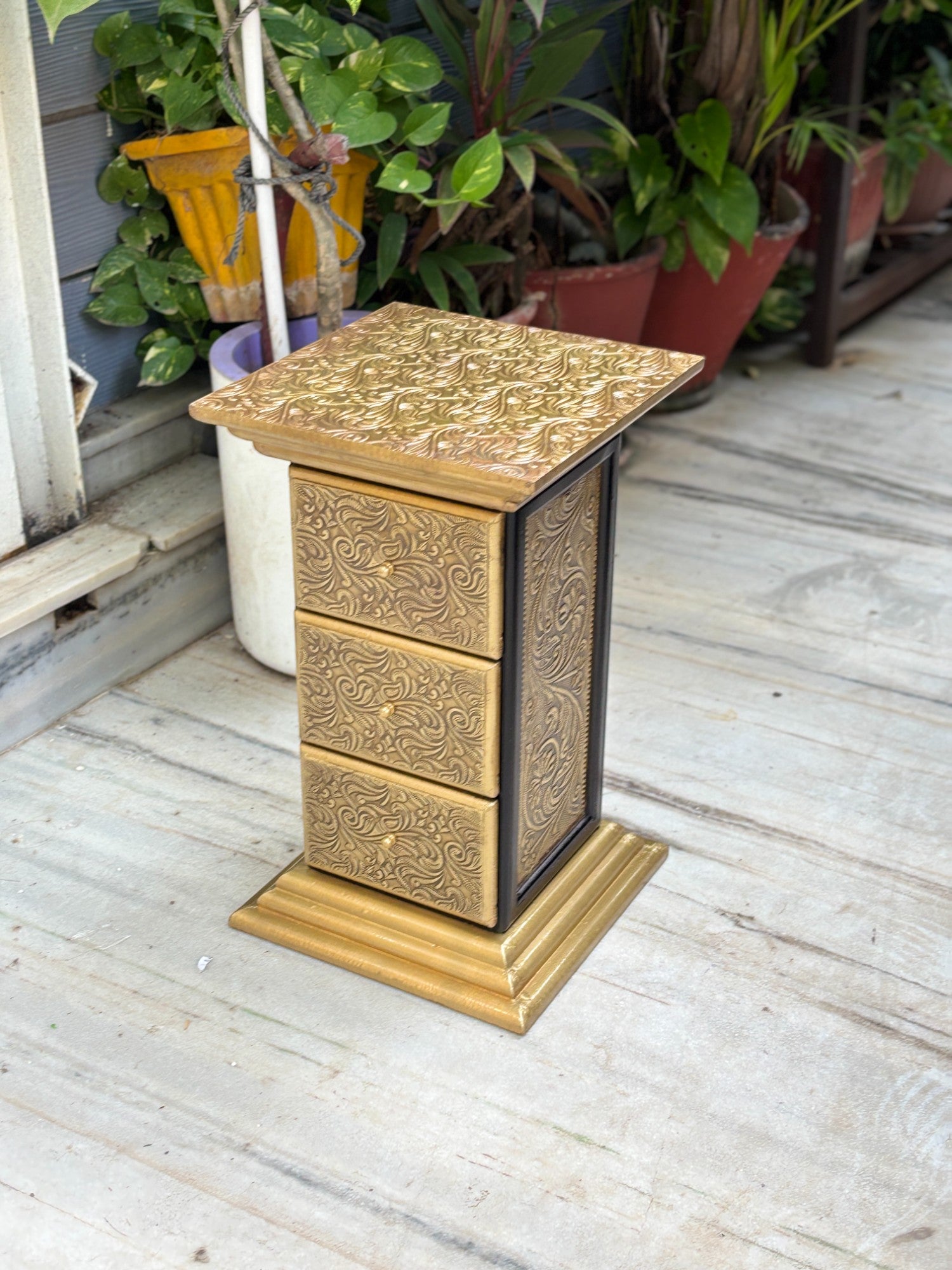 Pillar 3 Drawers Side Table | Traditional Wooden Design Table for Living Room, Bedroom & Office | Decorative Accent Furniture & Showpiece Stand - 18 Inch - Apkamat