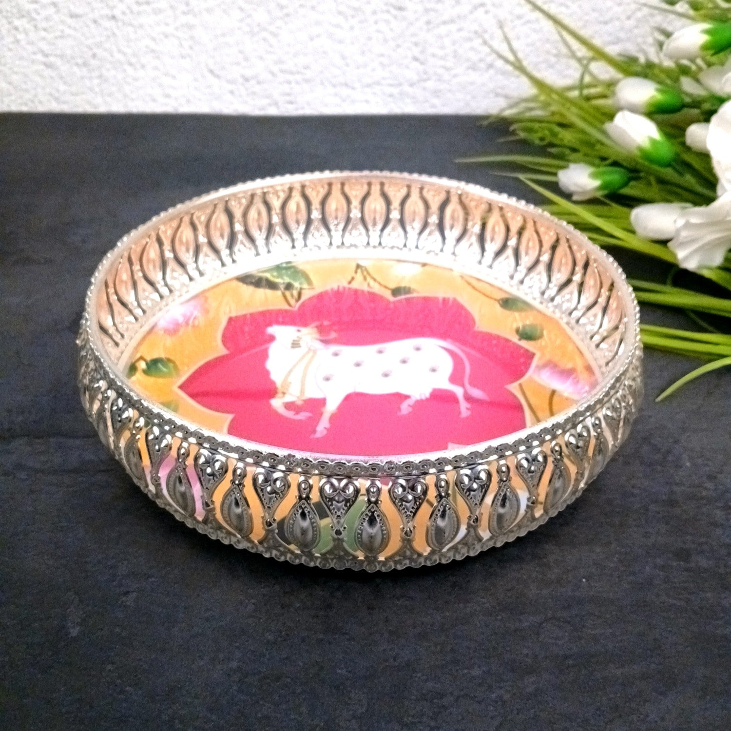Round Serving Tray | Tray for Kitchen & Home Decor | Handcrafted Decorative Tray | Beautiful Tray for Dining & Center Table - 8 Inch - Apkamat