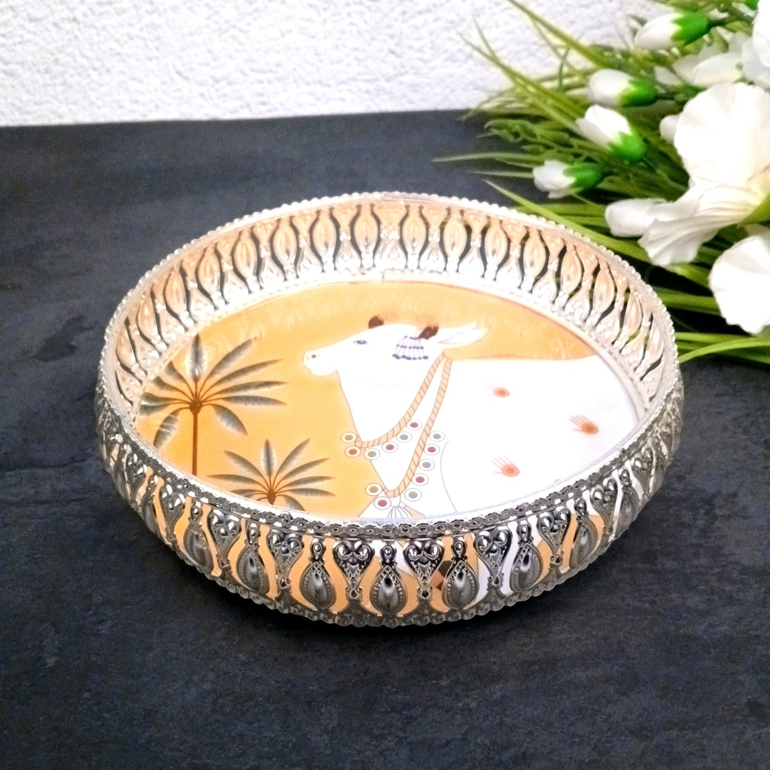 Round Serving Tray | Tray for Kitchen & Home Decor | Handcrafted Decorative Tray | Beautiful Tray for Dining & Center Table | Ideal For Diwali Gift - 8 Inch - Apkamart
