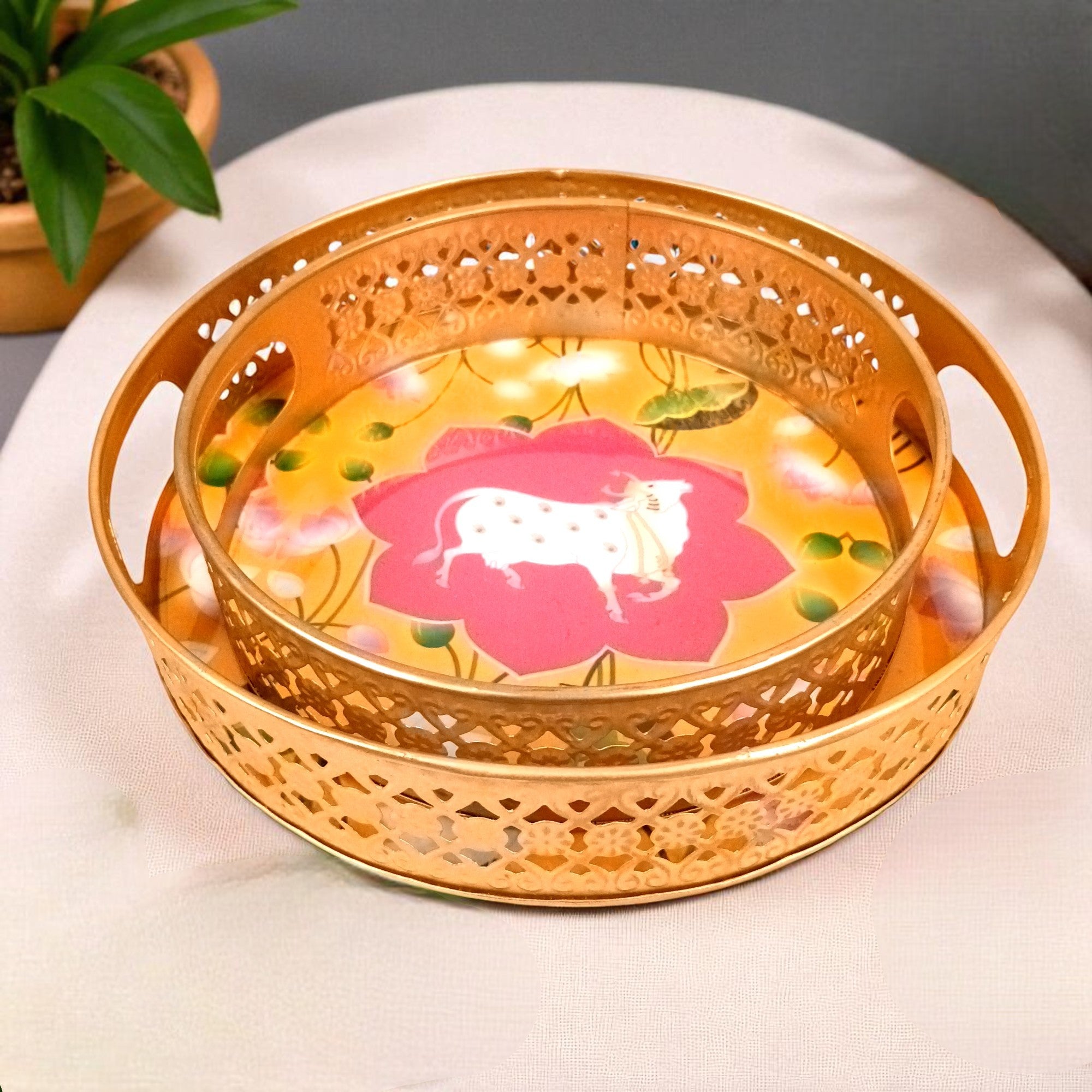 Round Serving Tray Set | Tray for Kitchen & Home Decor | Decorative Handicraft Tray | Beautiful Diwali Gift | Elegant Tray Set for Dining- 10 Inch (Set Of 2) - Apkamart