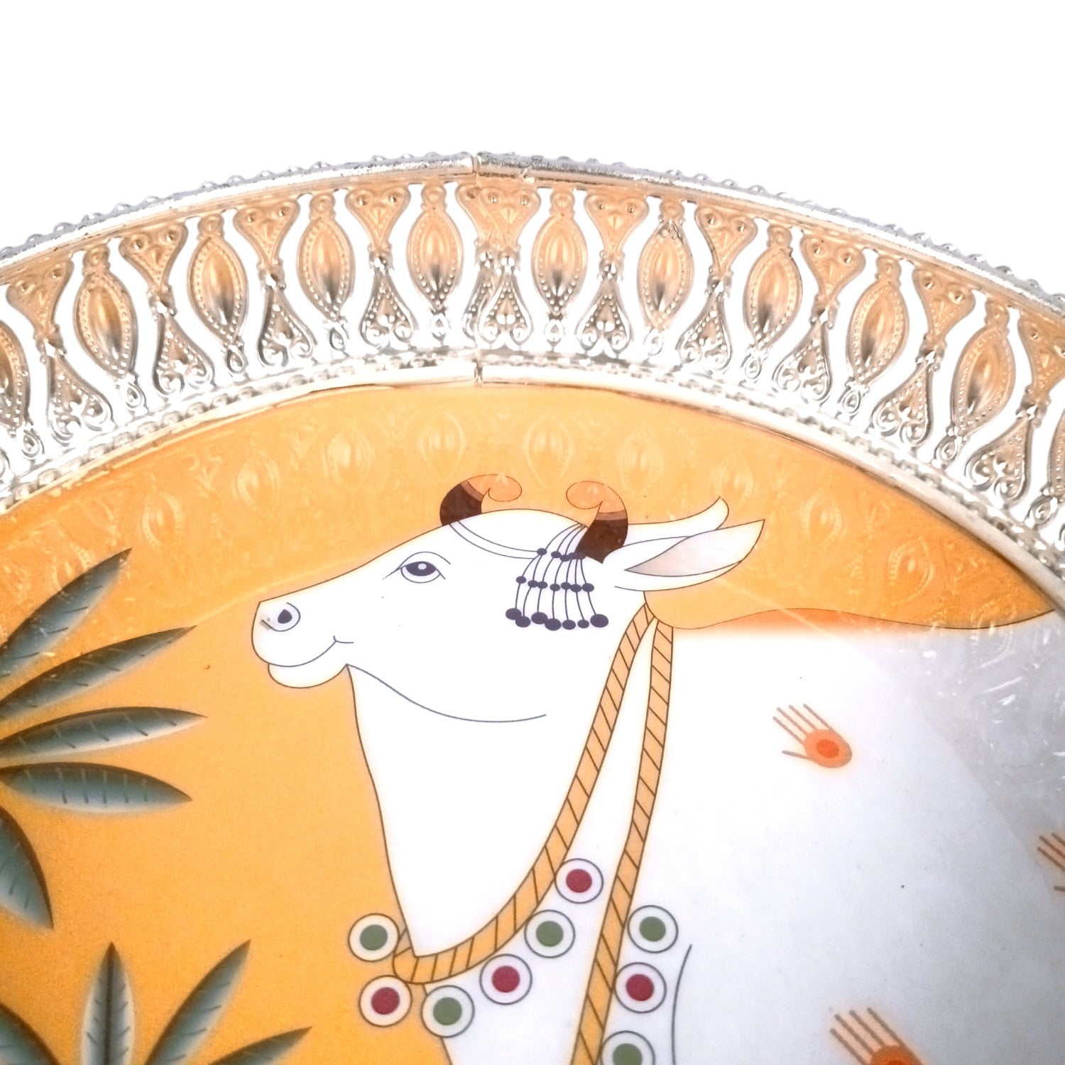 Round Serving Tray | Tray for Kitchen & Home Decor | Handcrafted Decorative Tray | Beautiful Tray for Dining & Center Table | Ideal For Diwali Gift - 8 Inch - Apkamart