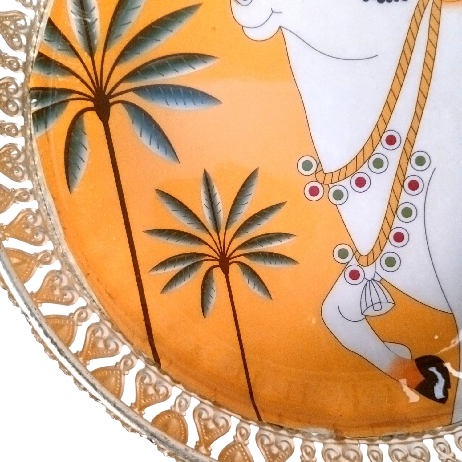 Round Serving Tray | Tray for Kitchen & Home Decor | Handcrafted Decorative Tray | Beautiful Tray for Dining & Center Table | Ideal For Diwali Gift - 8 Inch - Apkamart