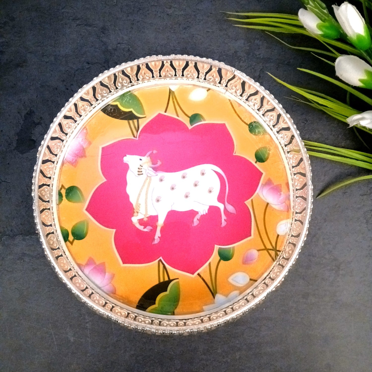 Round Serving Tray | Tray for Kitchen & Home Decor | Handcrafted Decorative Tray | Beautiful Tray for Dining & Center Table - 8 Inch - Apkamat