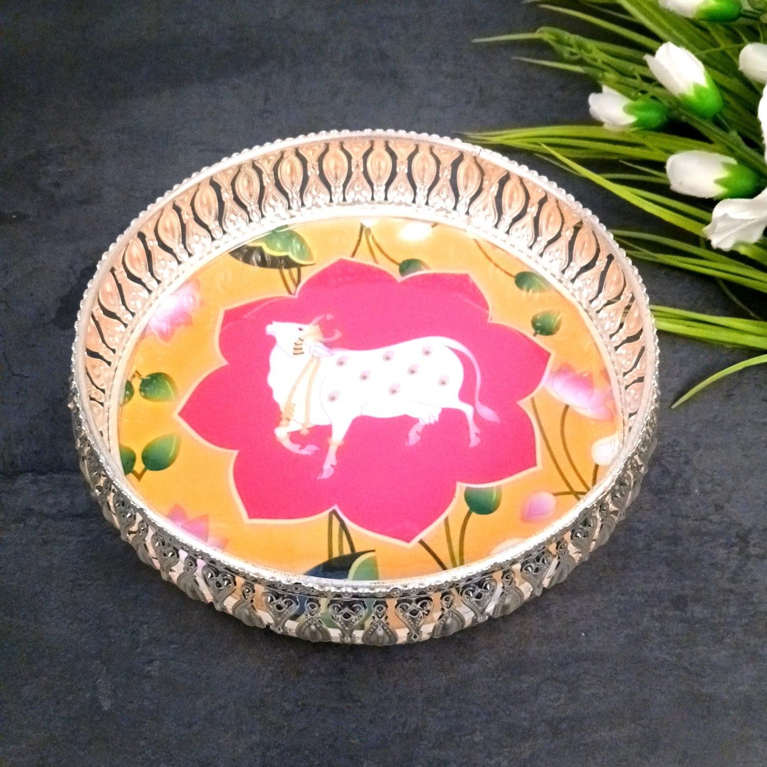 Round Serving Tray | Tray for Kitchen & Home Decor | Handcrafted Decorative Tray | Beautiful Tray for Dining & Center Table - 8 Inch - Apkamat
