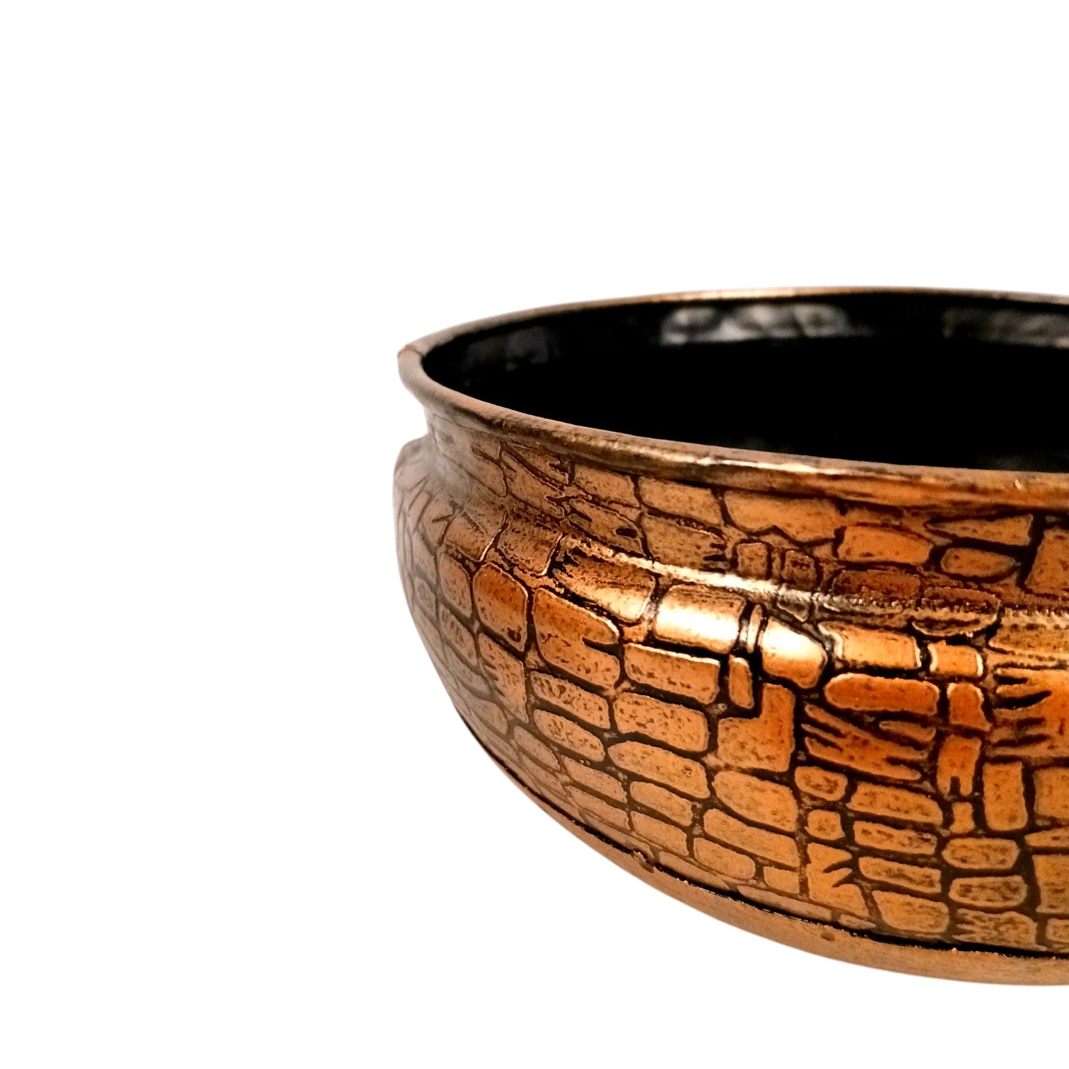 Urli Set | Decorative Basket | Multipurpose Bowl for Fruit, Keys, Jewelry & Home Decor | Handcrafted Metal Urli Bowl Set - 7 Inch (Set Of 2) - Apkamart #Style_Design 1