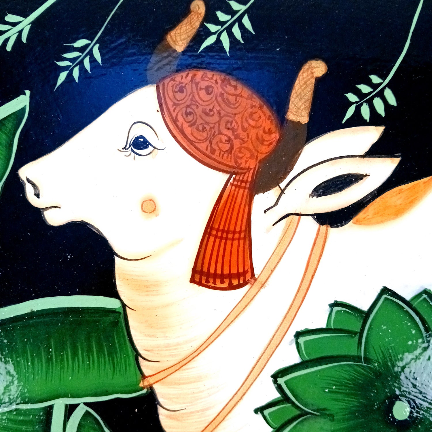 Wall Plate | Wooden Wall Hanging Plates - Pichwai Cow Wall Art - For Home Decor, Living Room, Office | Gift for Wedding, Housewarming, Festivals - 10 Inch - Apkamart #Colour_Black