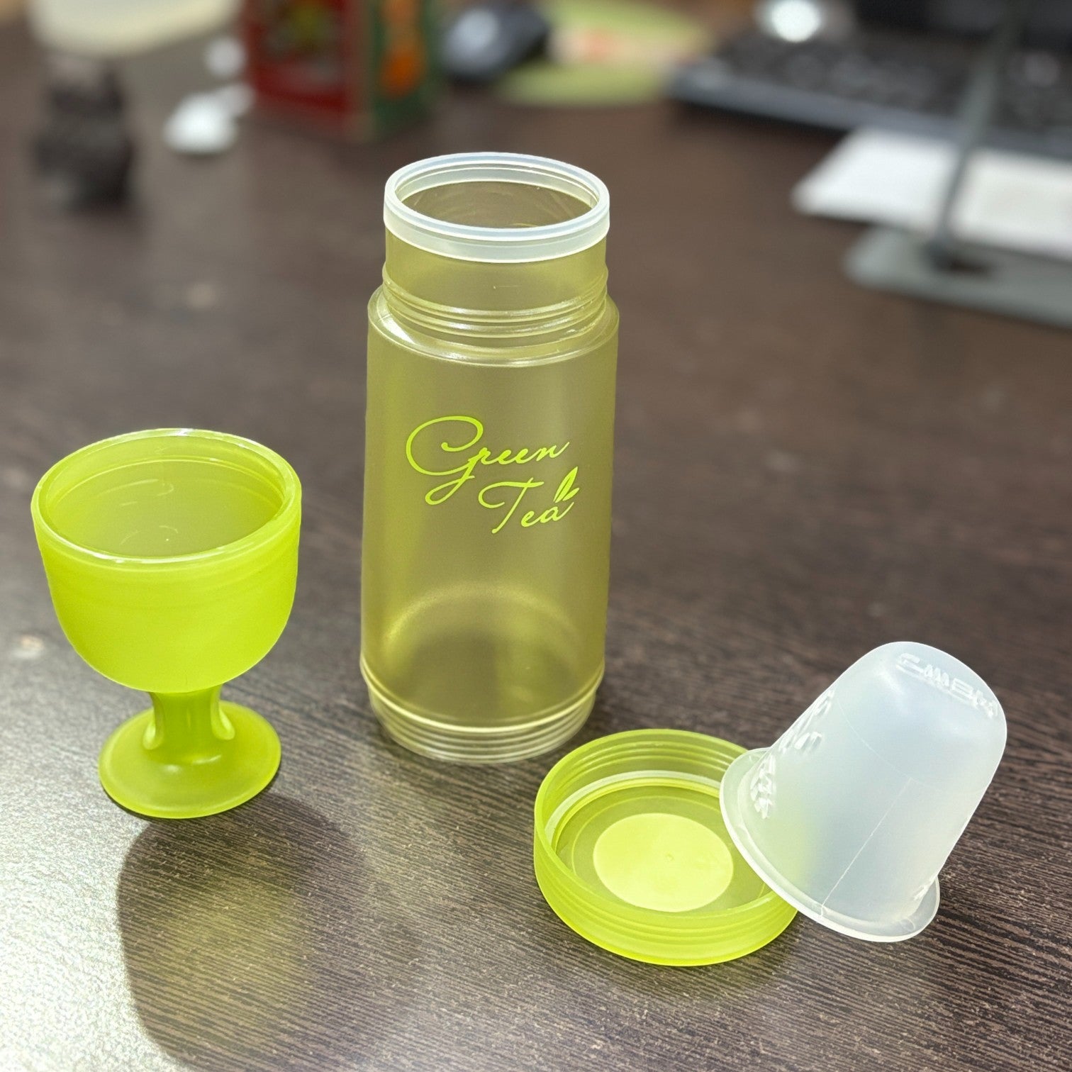 Water Bottle | Premium Plastic Leakproof Bottle for Office, Gym, Travel & Home | Lightweight, BPA-Free, Reusable Drinking Bottle | Stylish & Durable Design - ml - Apkamart