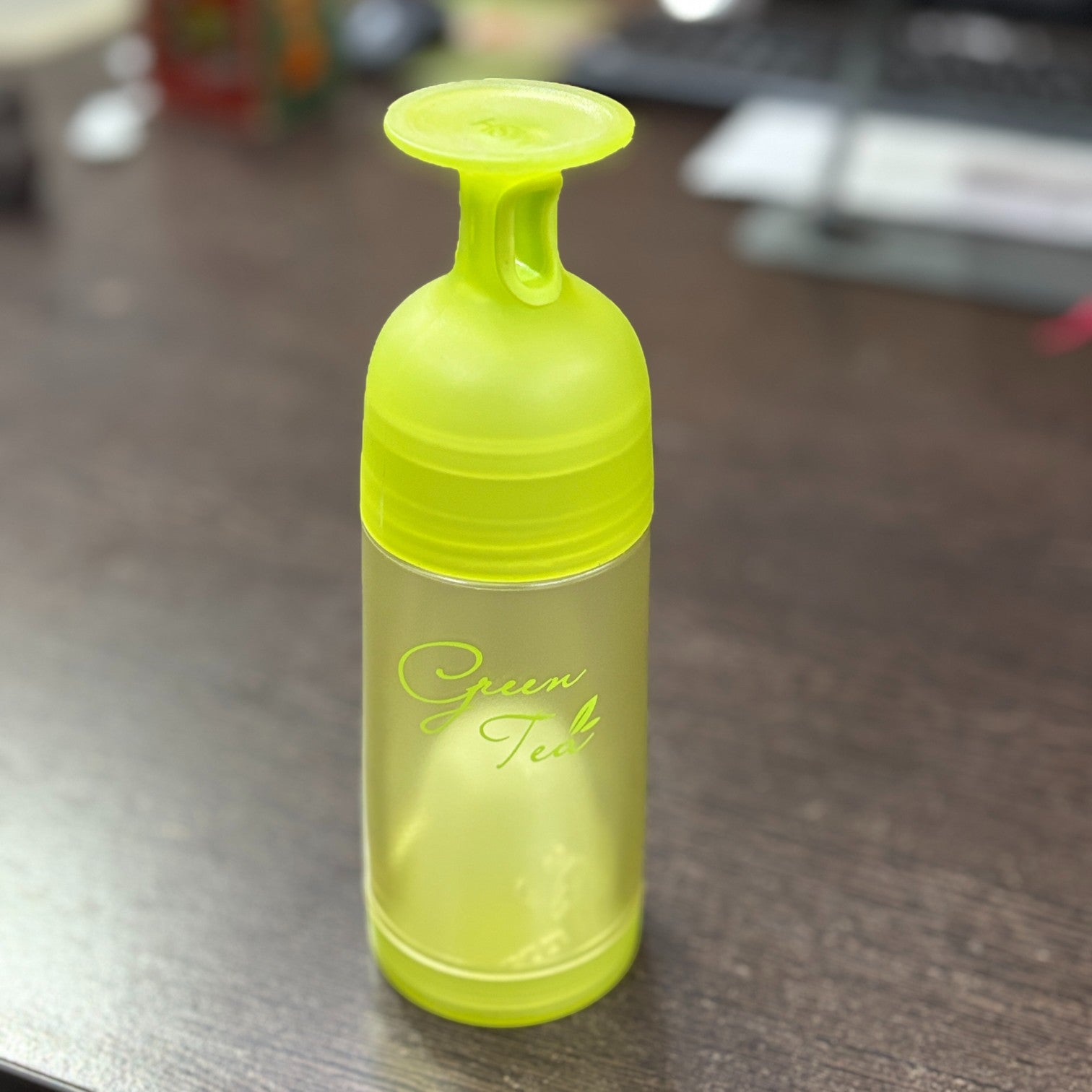 Water Bottle | Premium Plastic Leakproof Bottle for Office, Gym, Travel & Home | Lightweight, BPA-Free, Reusable Drinking Bottle | Stylish & Durable Design - ml - Apkamart