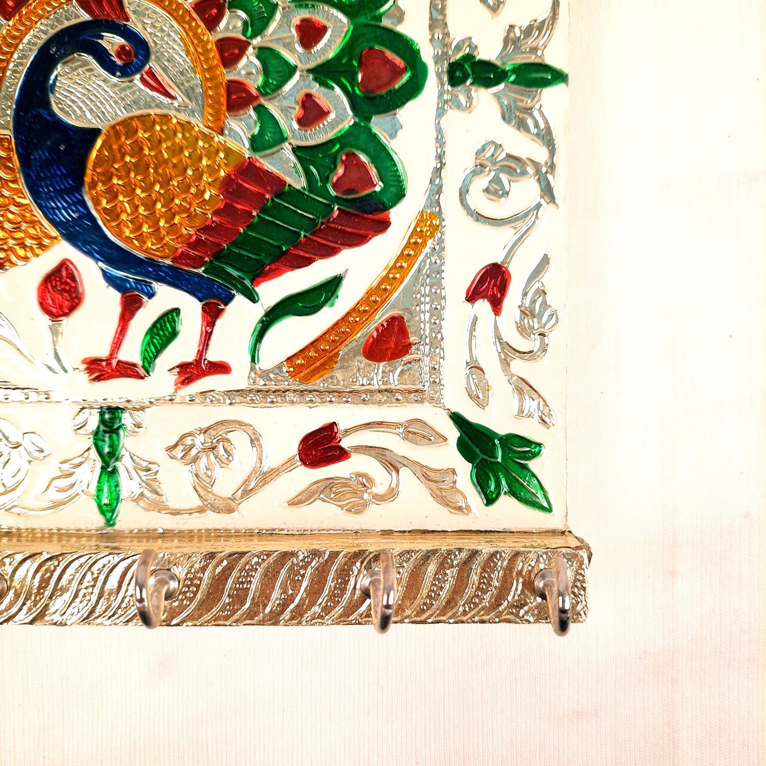 Key Hook Wall Hanging | Key Holder Stand Minakari Design | Key Hanger Organiser - For Home, Entrance, Office Decor & Gifts - 7 Inch - Apkamart #style_pack of 1