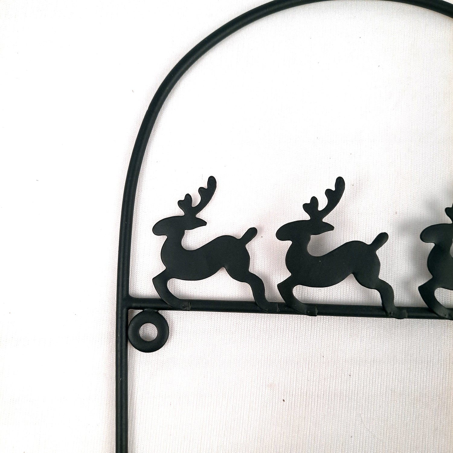 Key Holder Stands | Keys Hook Wall Hangers - Reindeer Design | Keys Organizer - For Home, Entrance, Office Decor & Gifts - 9 Inch (5 Hooks) - Apkamart #Style_Pack of 1