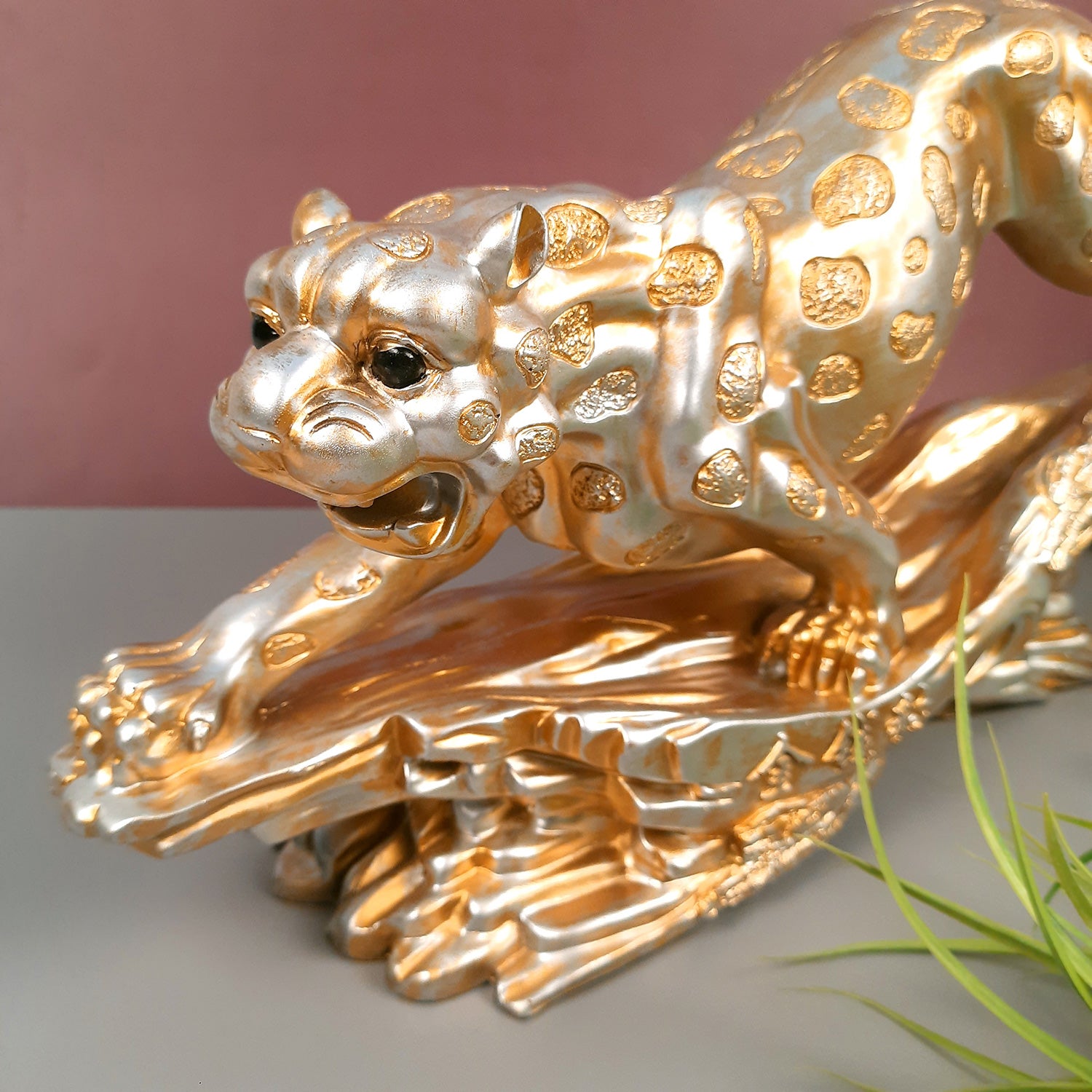 Panther Jaguar Showpiece | Decorative Cheetah Statue | Animal Figurines Sculpture - for Home Decor Living Room Bedroom Table Top Decoration & Gifts - 23 Inch - Apkamart #Color_Golden