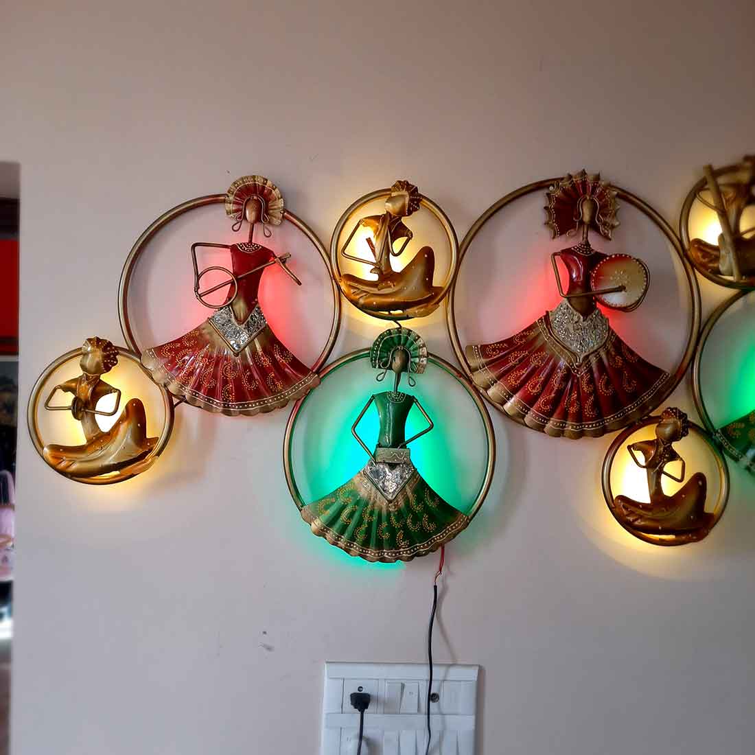 LED Wall Hanging Decor - Metal Wall Art Decor For Home Decor & Gifts -55 Inch - ApkaMart