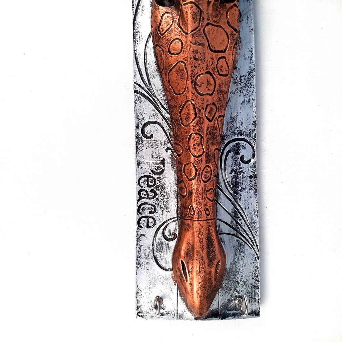 Key Holder Giraffe Design | Decorative Wall Hanger -16 Inches - ApkaMart