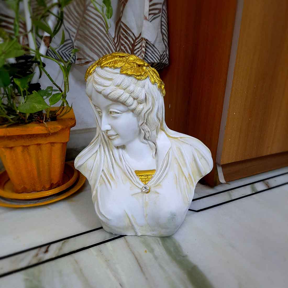 Female Figurines - for Side Table Decoration - 14 Inch - ApkaMart