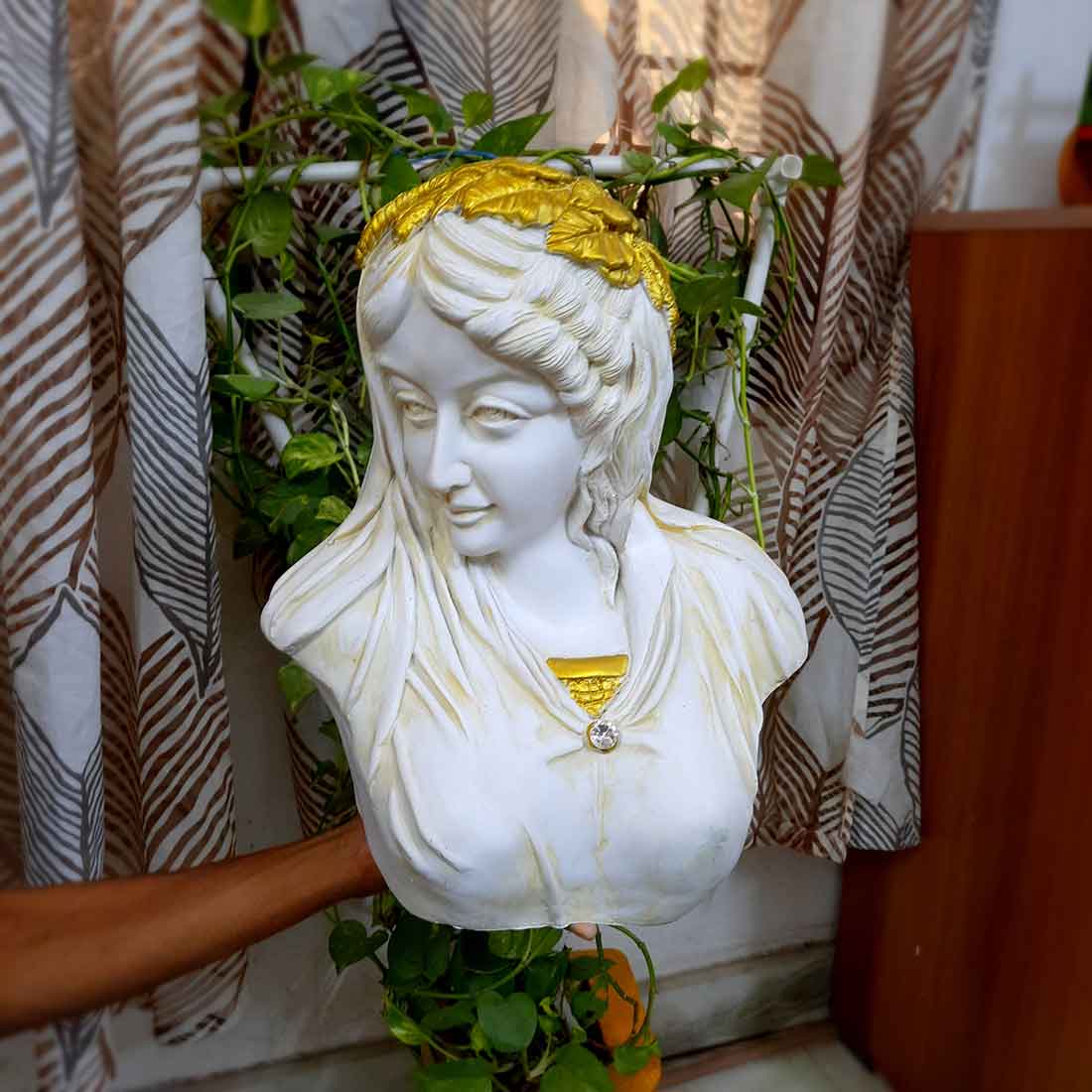 Female Figurines - for Side Table Decoration - 14 Inch - ApkaMart