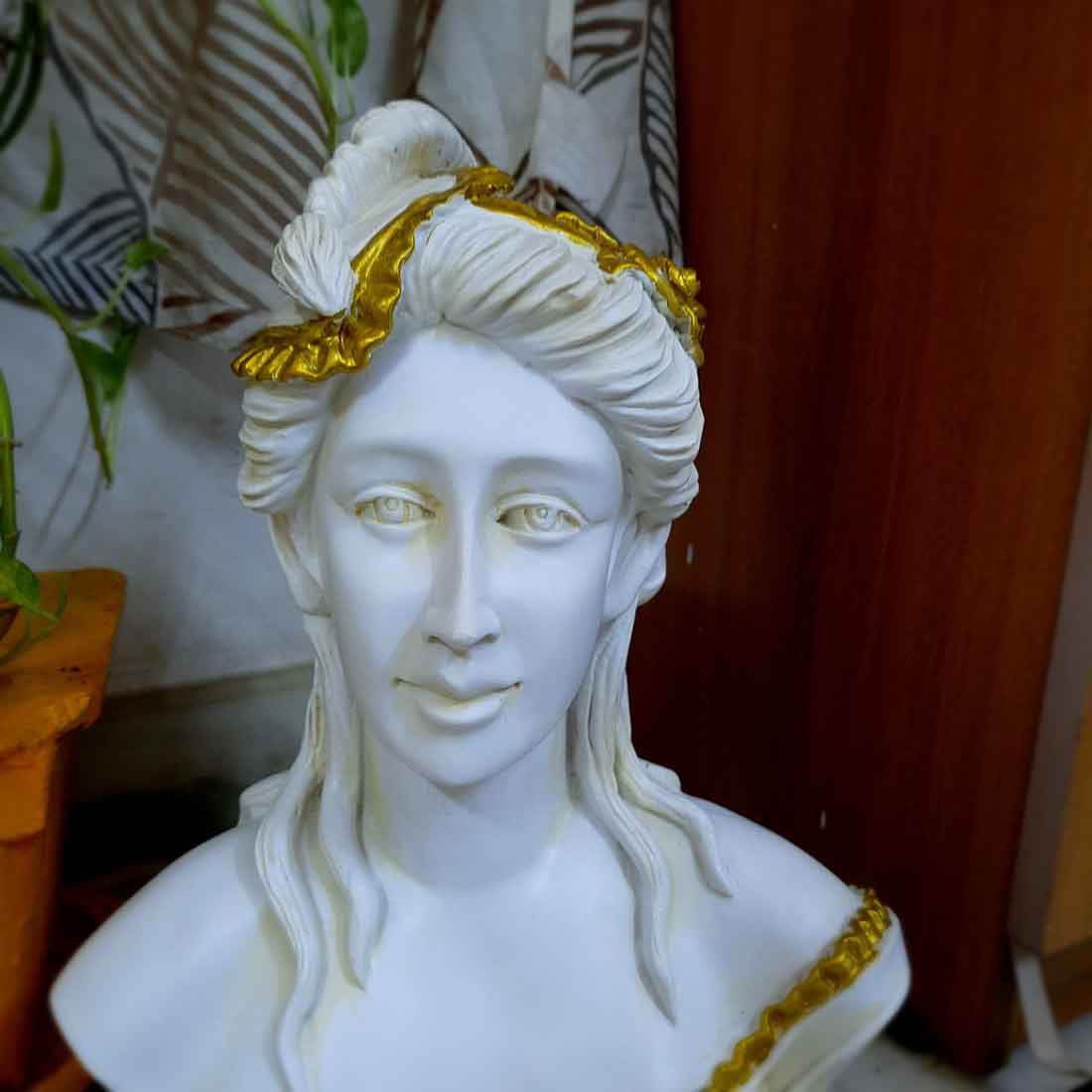 Female Figurines - for Side Table Decoration - 16 Inch - ApkaMart