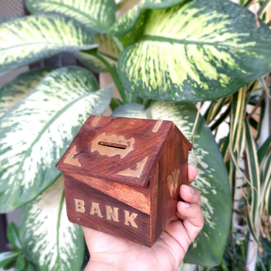 Wooden Piggy Bank - HUT Shape - With Lock for Girls and Boys - 4 Inch