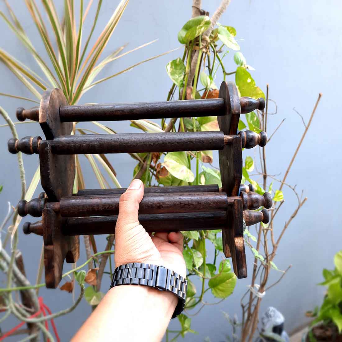Bangle Stand 9 Inch - ApkaMart
