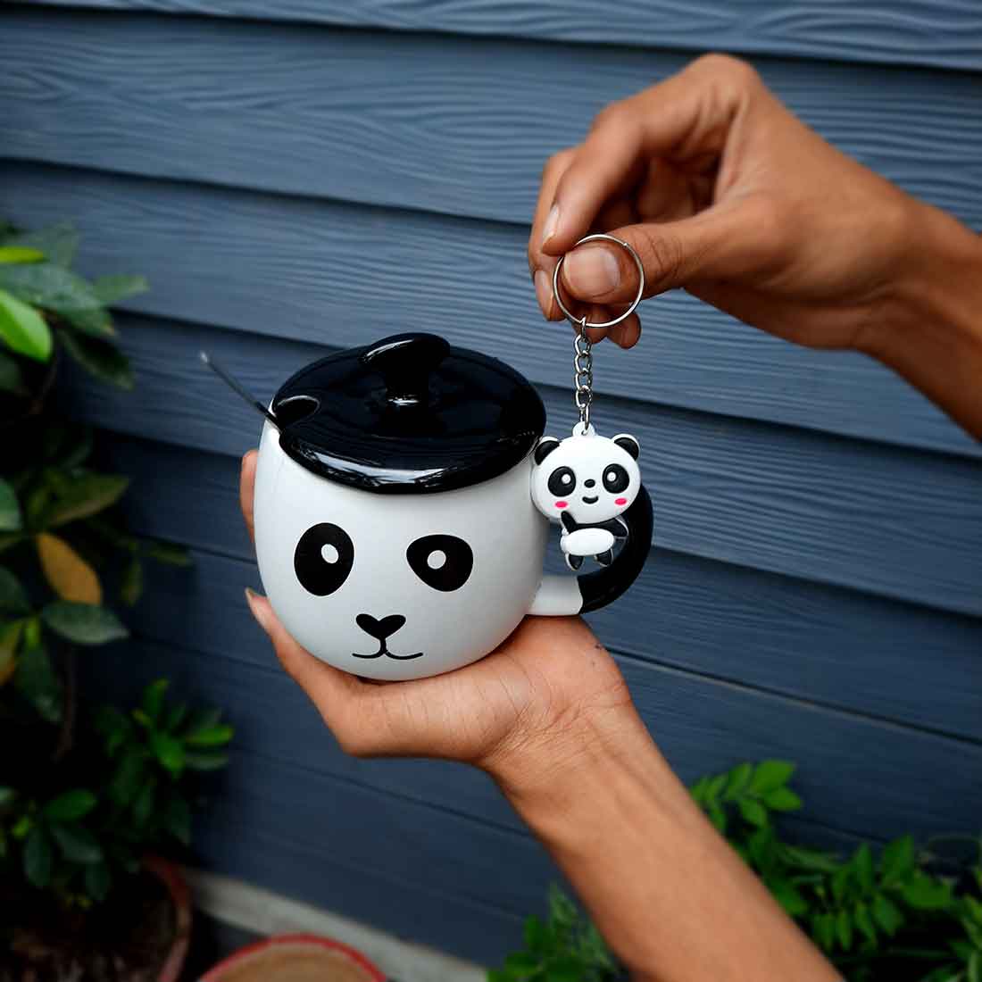 Panda Coffee Mug with Lid ,Spoon & Key Chain - for Tea, Coffee & Gifts - ApkaMart