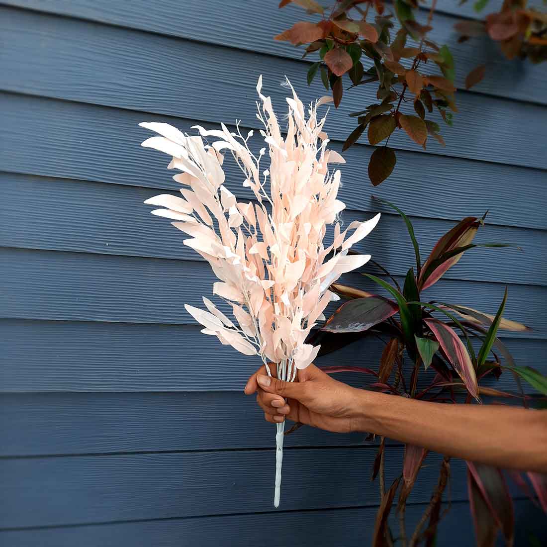 Artificial Flowers Bunch- Apkamart #color_Light Pink