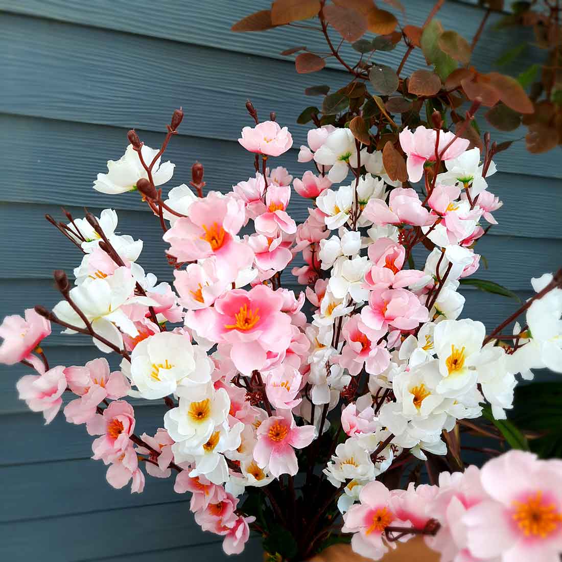 Artificial Flowers Bunch- Apkamart #color_Light Pink & White