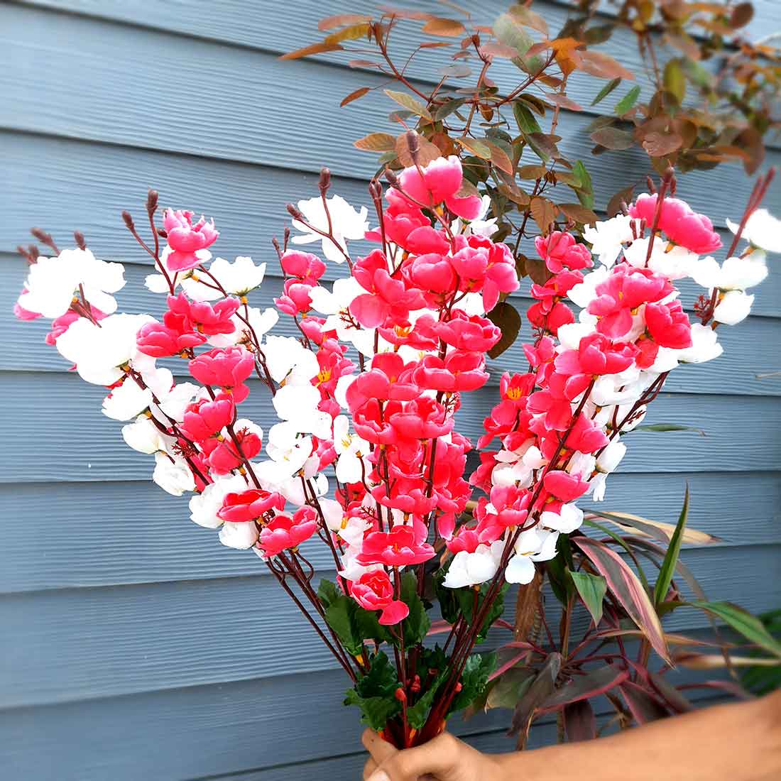 Artificial Flowers Bunch- Apkamart #color_White & Pink