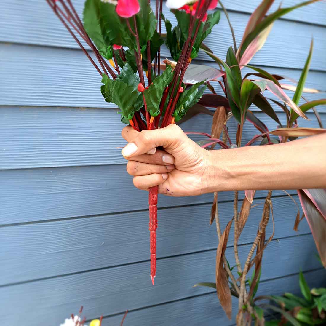 Artificial Flowers Bunch- Apkamart #color_White & Pink