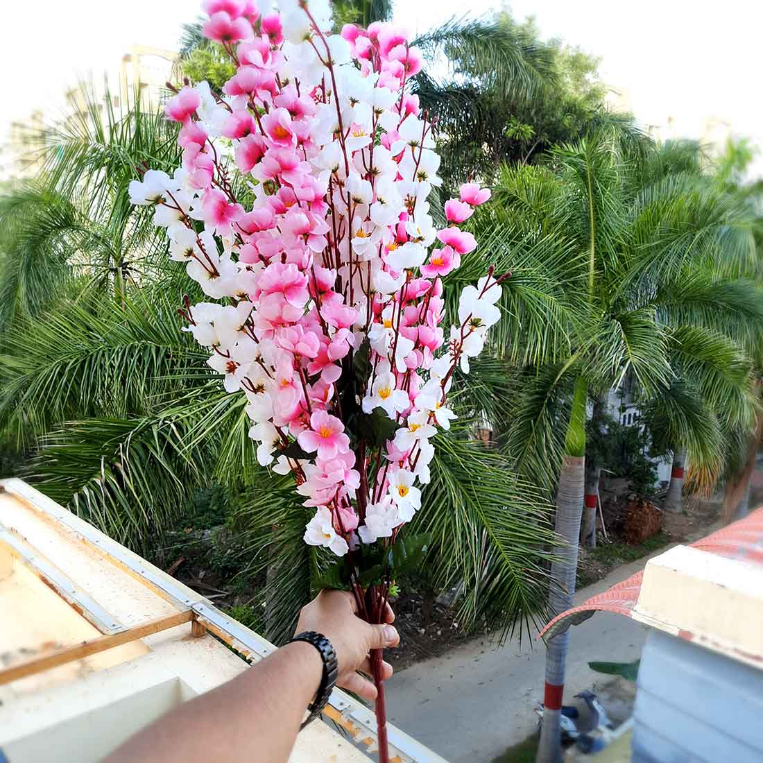 Artificial Flowers Bunch- Apkamart #color_White & Pink