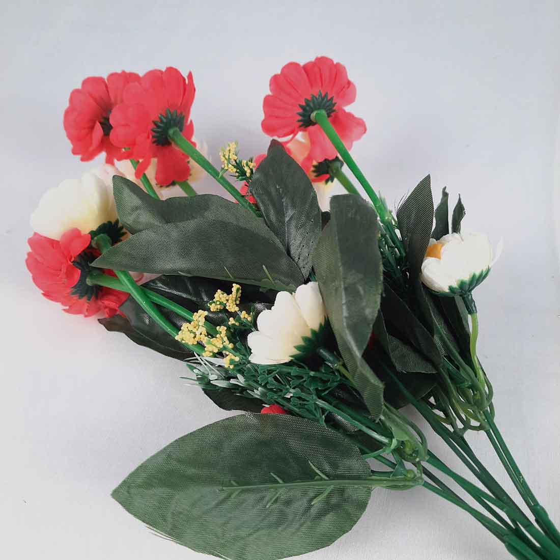 Artificial Flower Bunch- Apkamart #color_White & Pink