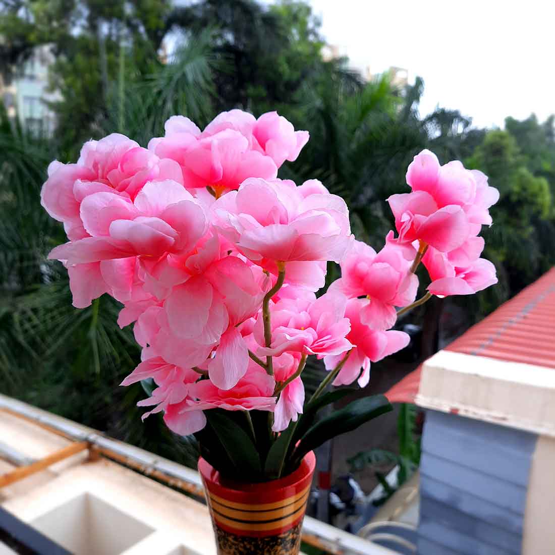 Artificial Flowers Bunch- Apkamart #color_Light Pink