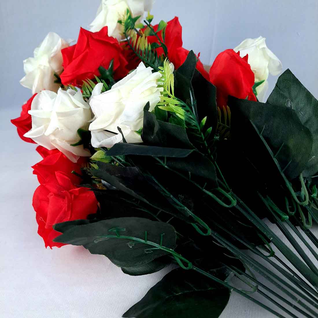 Artificial Flowers Bunch- Apkamart #color_Red & White