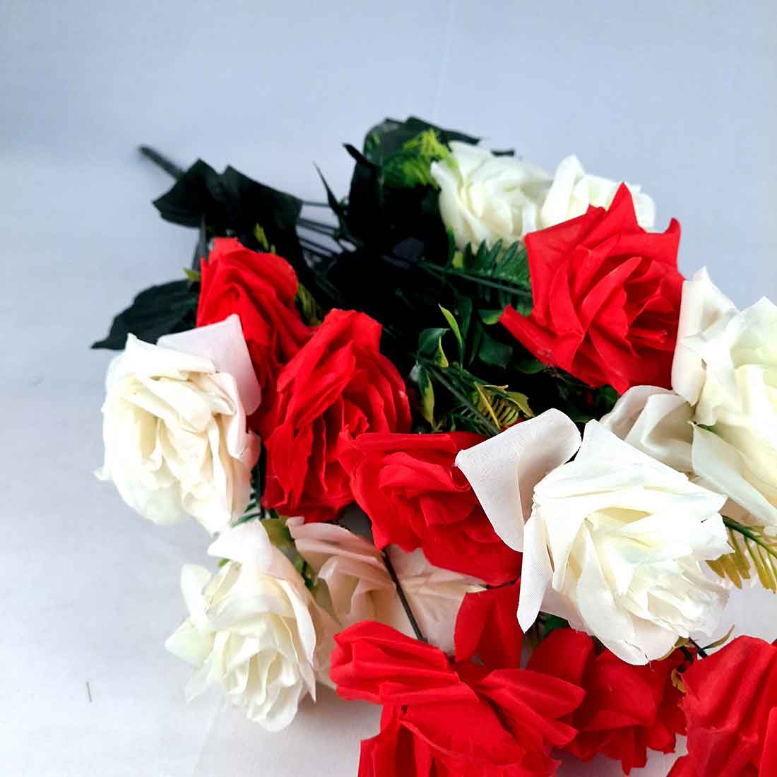 Artificial Flowers Bunch- Apkamart #color_Red & White