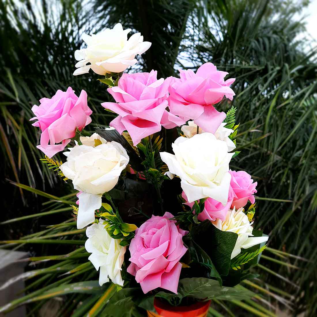 Artificial Flowers Bunch- Apkamart #color_White & Pink