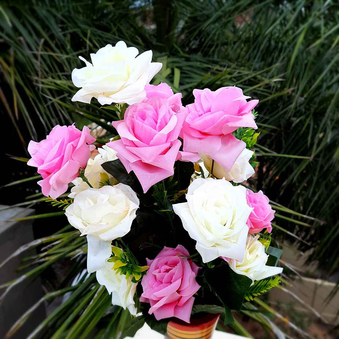 Artificial Flowers Bunch- Apkamart #color_White & Pink