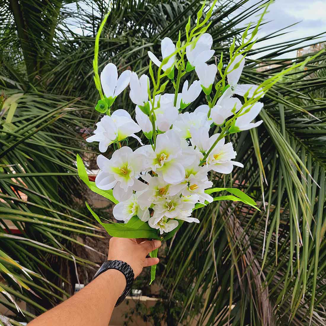 Artificial Flower Bouquet- Apkamart #color_White