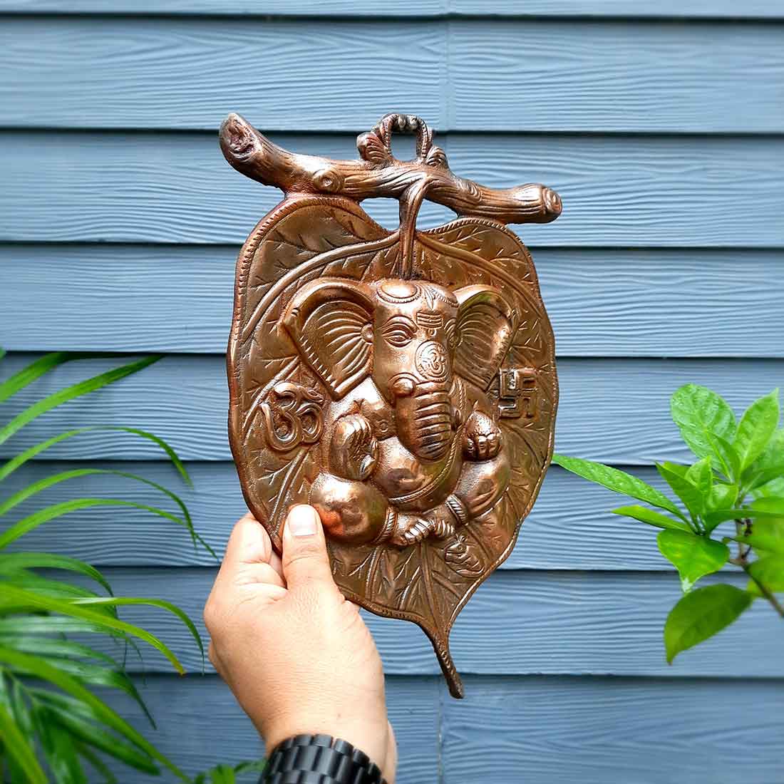 Leaf Ganesh Wall Hanging- Apkamart #size_13 Inch