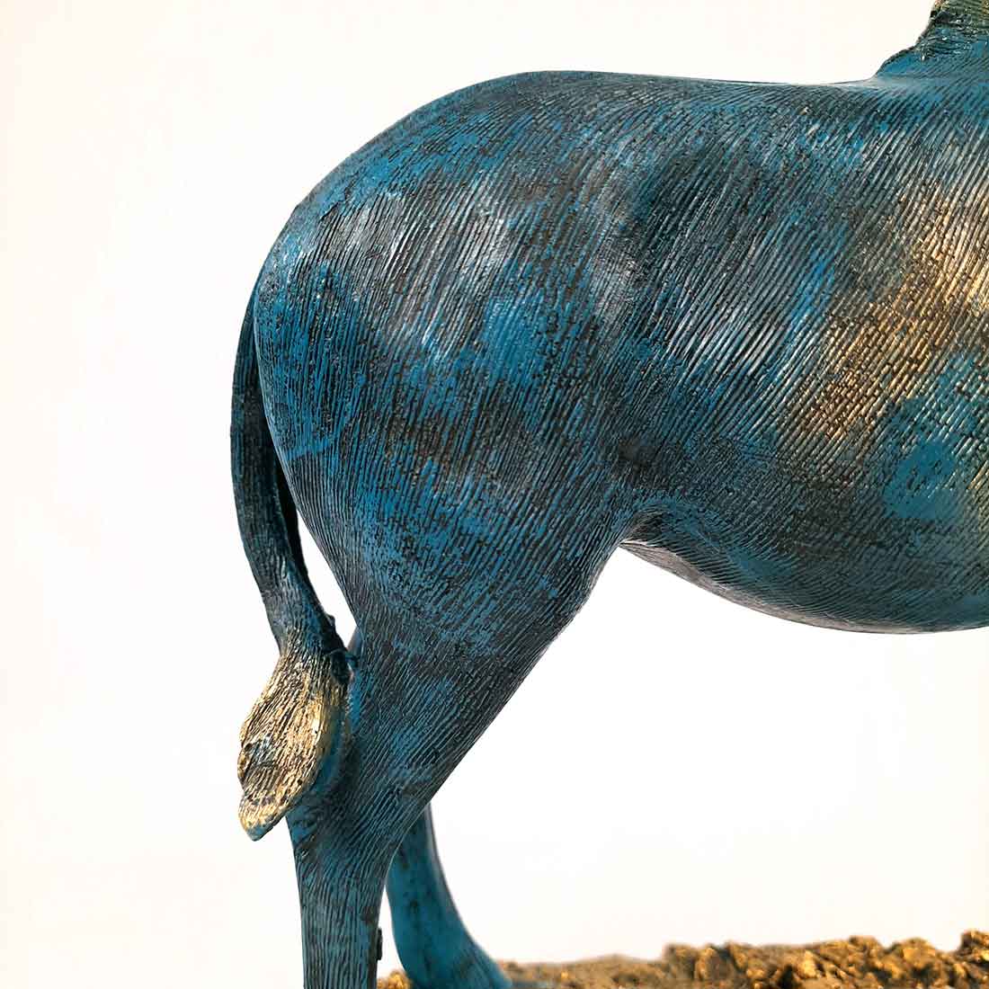 Standing Deer Big Showpiece | Hiran Statue - For Home Decor, Living Room & Gifts - 16 Inch - Apkamart #Color_Blue