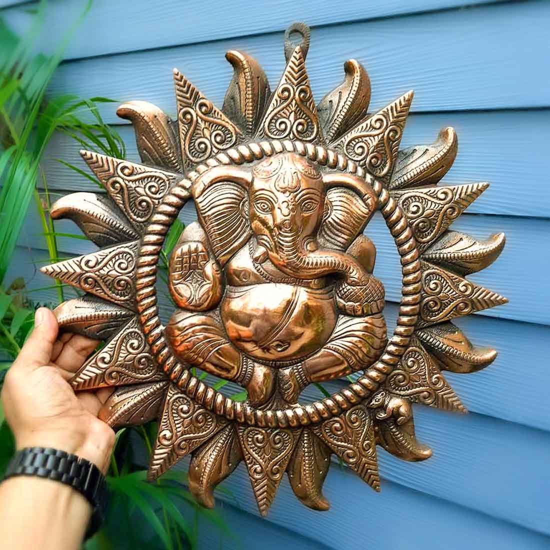 Ganesh Wall Hanging Murti | Ganesha Wall Statue With Sun - for Home Entrance & Main Door |Religoius & Spiritual Wall Art - For Puja, Living Room Decor & Gift - 17 Inch