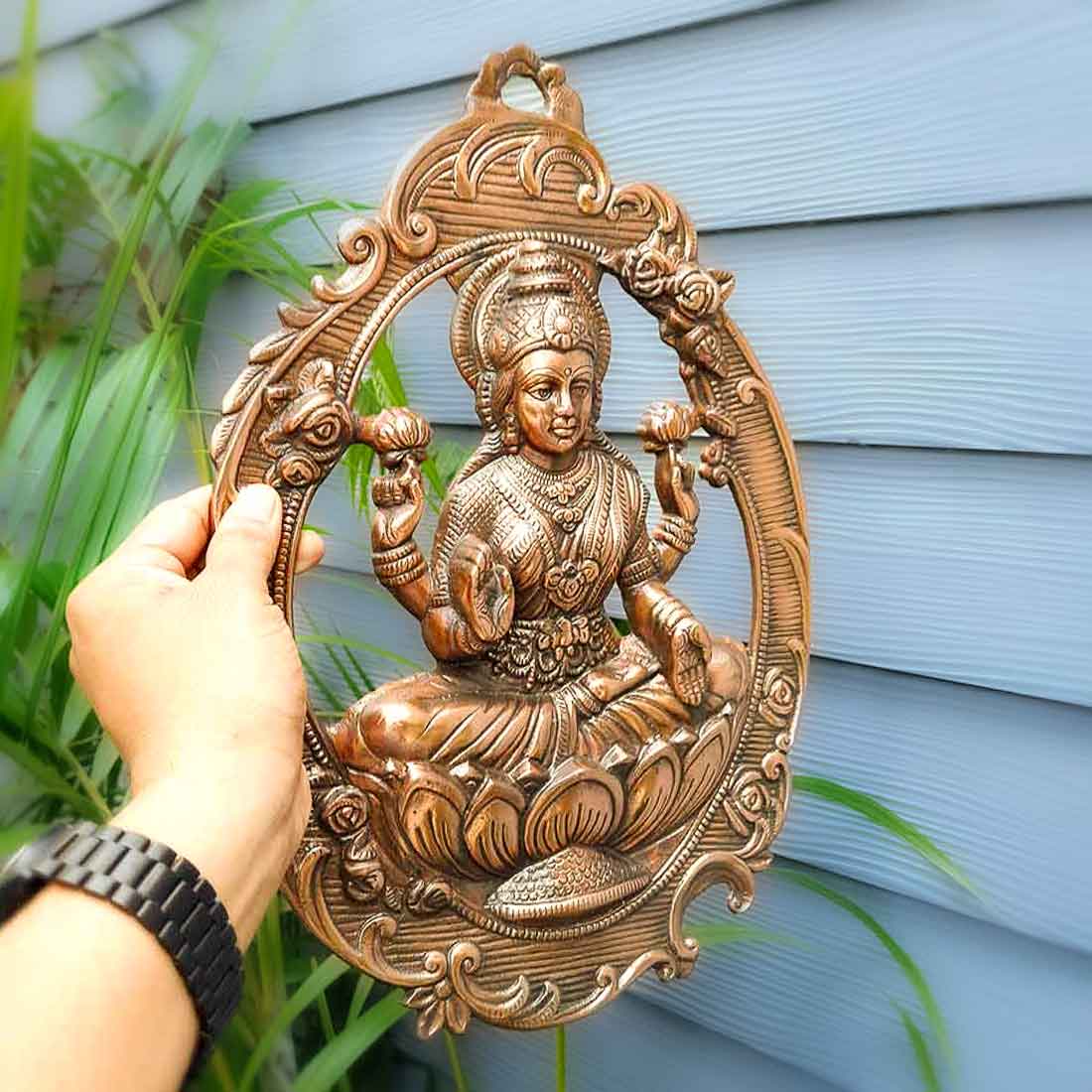 Lakshmi Wall Hanging Statue - Sitting on Lotus / Kamal | Goddess Laxmi Wall Art - for Home, Diwali Puja, Living Room & Office | Antique Wall Idol for Religious & Spiritual Decor - 16 Inch