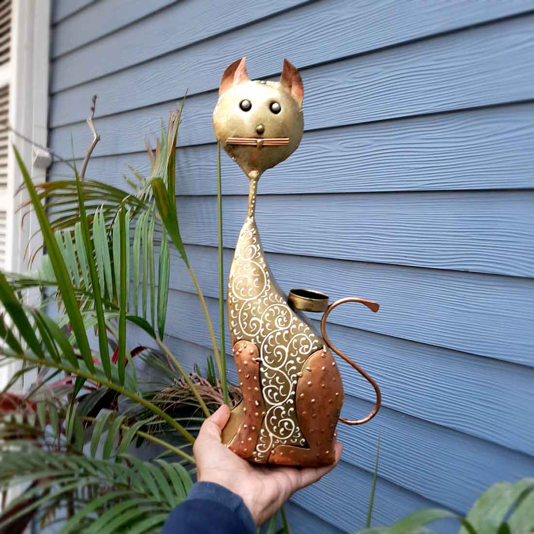 Decorative Tealight Candle Holders- Apkamart #Color_Golden