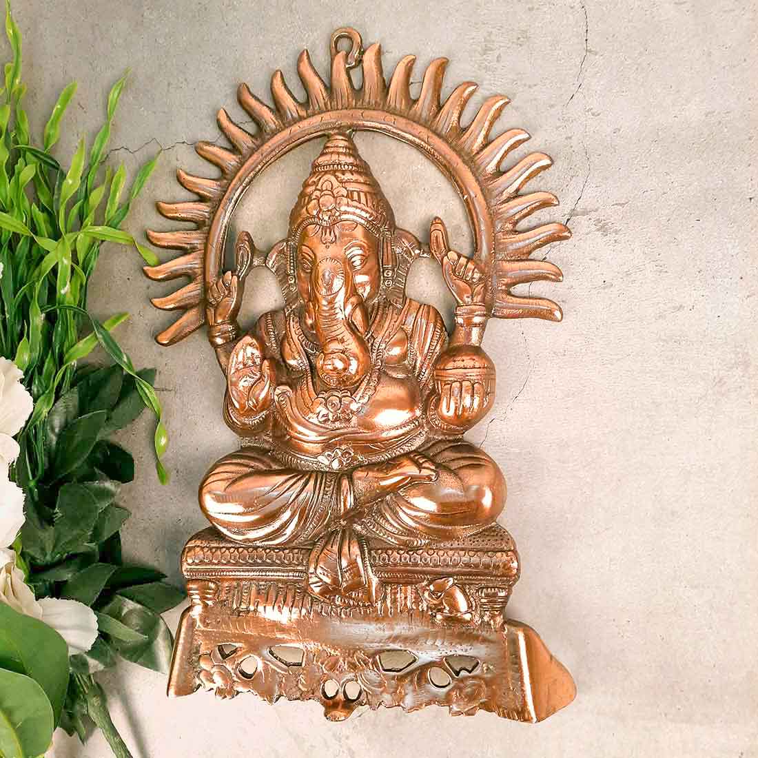 Ganesh Wall Hanging Murti | Ganesha Wall Statue With Sun - for Home Entrance & Main Door |Religoius & Spiritual Wall Art - For Puja, Living Room Decor & Gift - 15 Inch