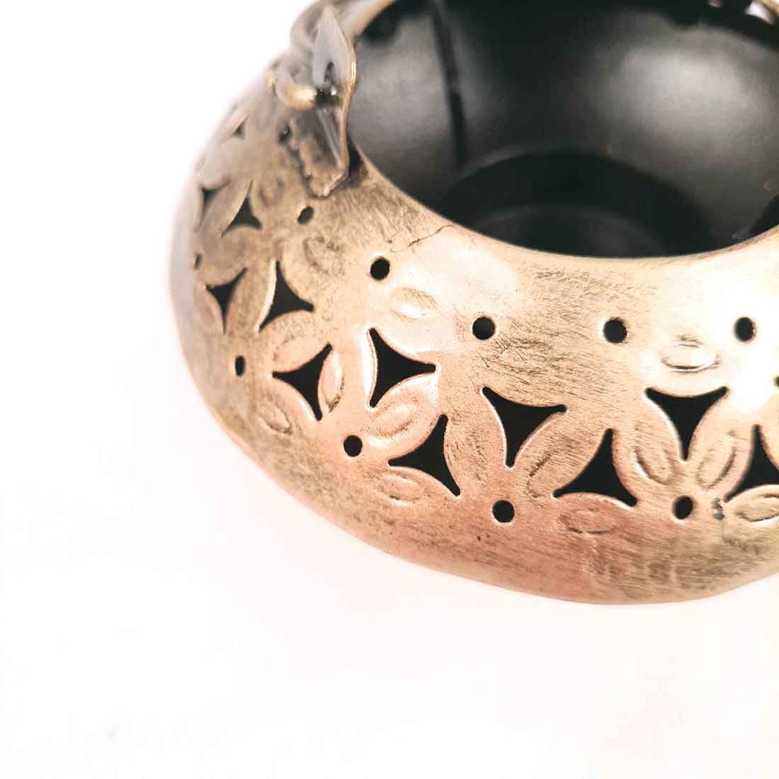 T Light Holder - Apkamart #style_Pack of 2