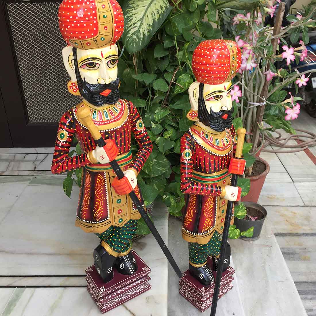 Darbaan Showpiece | Royal Guard Figurine - Set of 2 - for Living Room & Home Decor - 36 Inch - ApkaMart