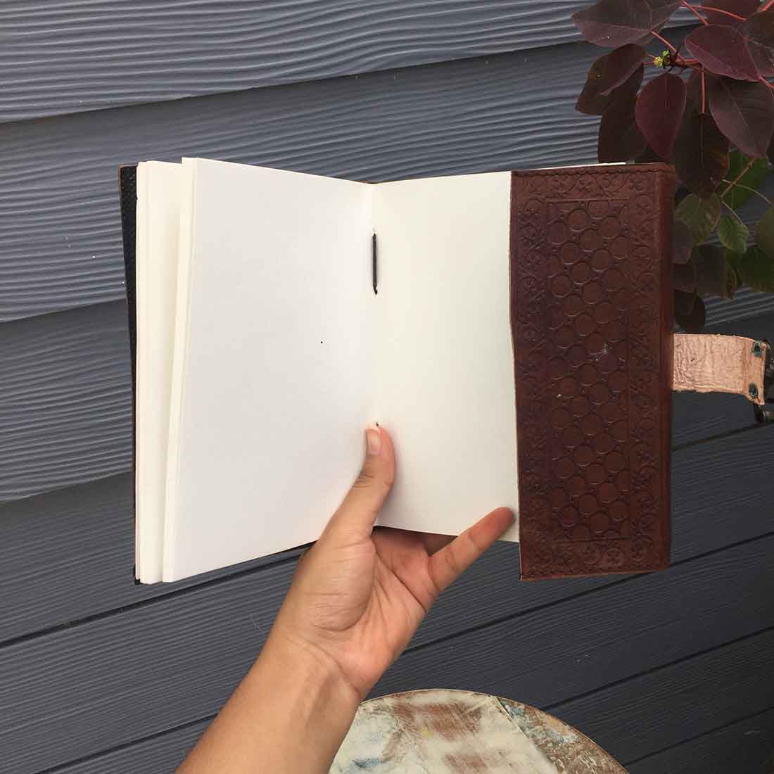 Leather Bound Journal for Men - Writing Journals for Women - 7 Inch - ApkaMart