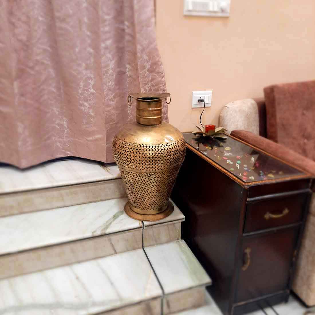 Vase with LED Lights | LED Lamp Showpiece - for Living Room & Gifts - 23 Inch